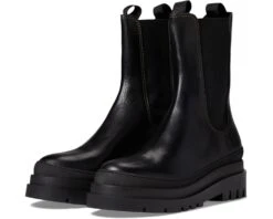 Loeffler Randall Carlota